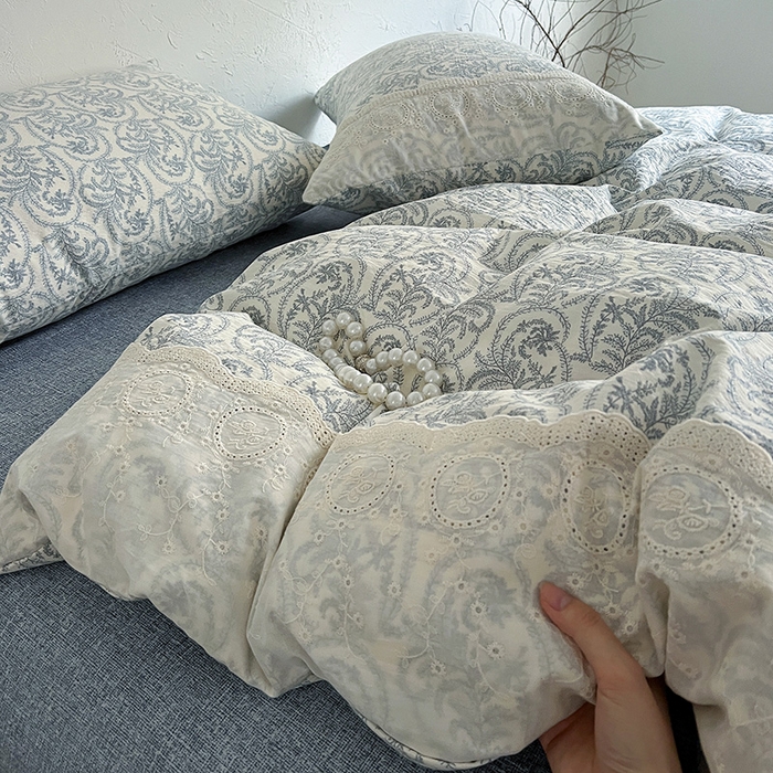 91家纺网 家纺一手货源 找家纺 仟网汇 2025新款亚麻复古花边系列四件套 卡曼-蓝