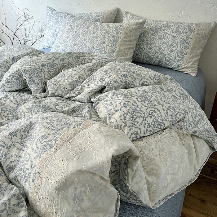 91家纺网 家纺一手货源 找家纺 仟网汇 2025新款亚麻复古花边系列四件套 卡曼-蓝