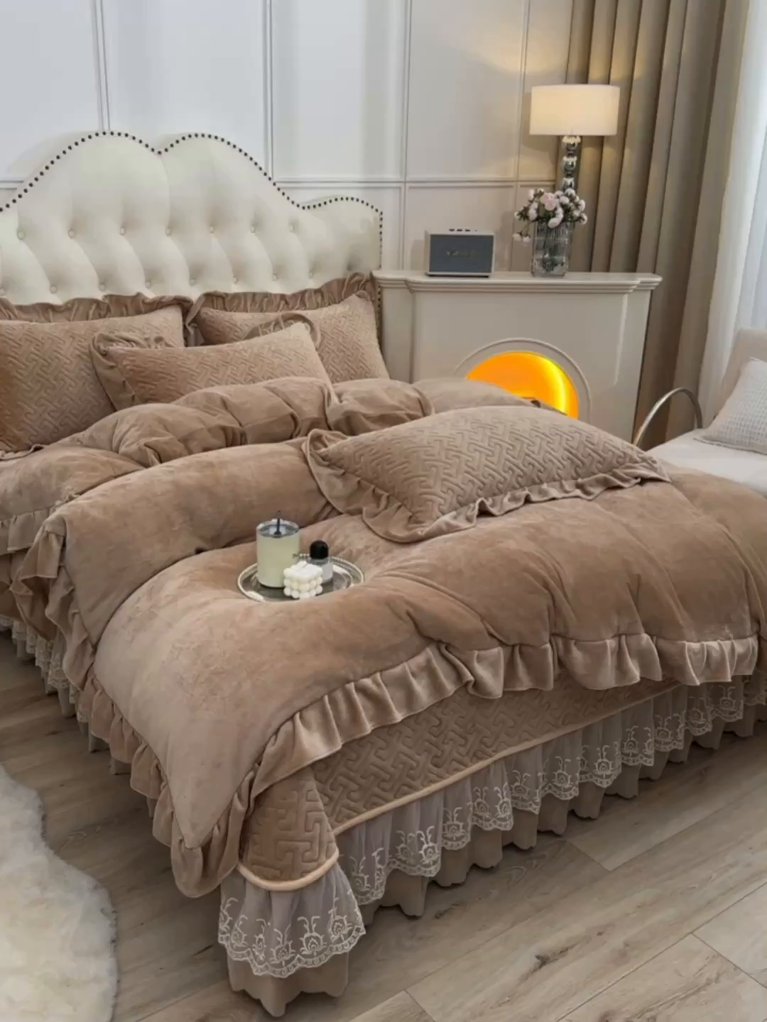 91家纺网 家纺一手货源 找家纺 畅畅家纺 2025新款11斤秋冬加厚纯色韩版牛奶绒夹棉床盖四件套-倾城 倾城-卡其