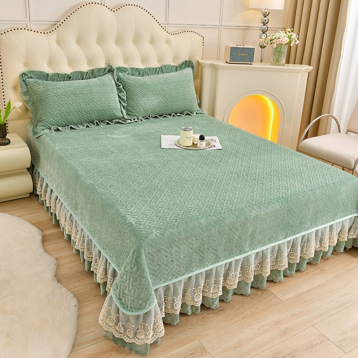 91家纺网 家纺一手货源 找家纺 畅畅家纺 2025新款11斤秋冬加厚纯色韩版牛奶绒夹棉床盖四件套-倾城 倾城-松石绿