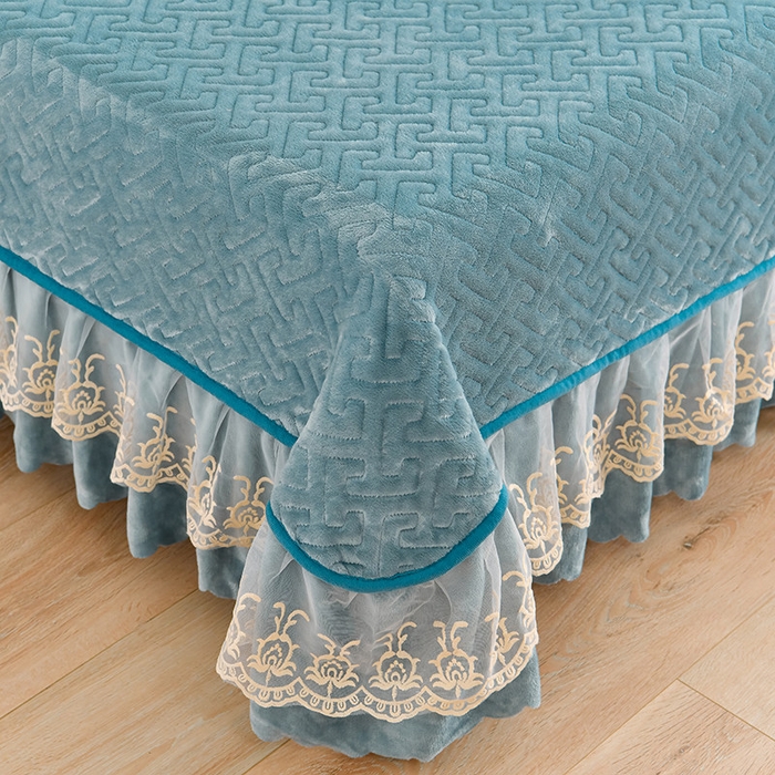 91家纺网 家纺一手货源 找家纺 畅畅家纺 2025新款11斤秋冬加厚纯色韩版牛奶绒夹棉床盖四件套-倾城 倾城-雾蓝