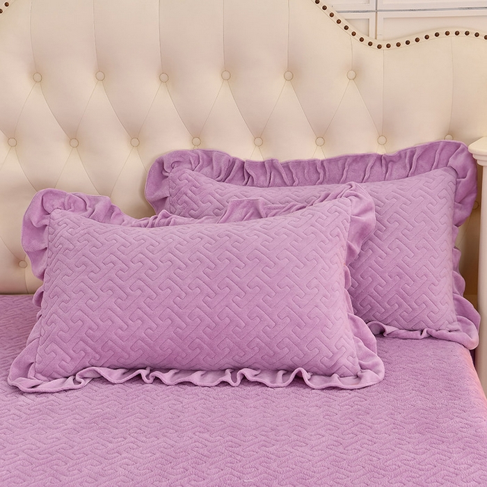 91家纺网 家纺一手货源 找家纺 畅畅家纺 2025新款11斤秋冬加厚纯色韩版牛奶绒夹棉床盖四件套-倾城 倾城-紫