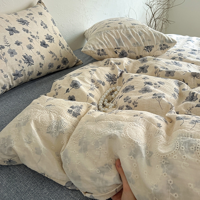 91家纺网 家纺一手货源 找家纺 仟网汇 2025新款亚麻复古花边系列四件套 秋屿-蓝