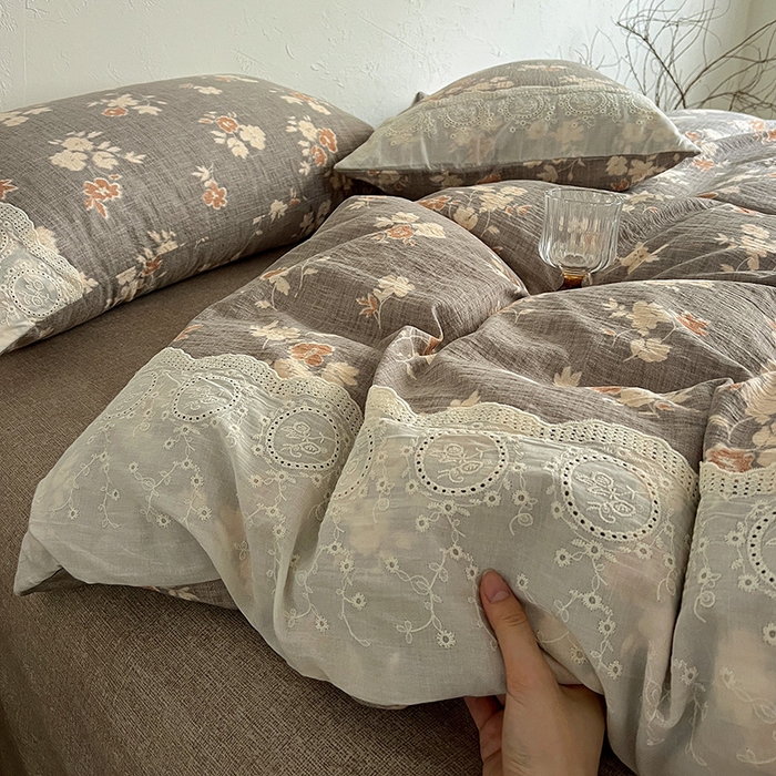 91家纺网 家纺一手货源 找家纺 仟网汇 2025新款亚麻复古花边系列四件套 山居