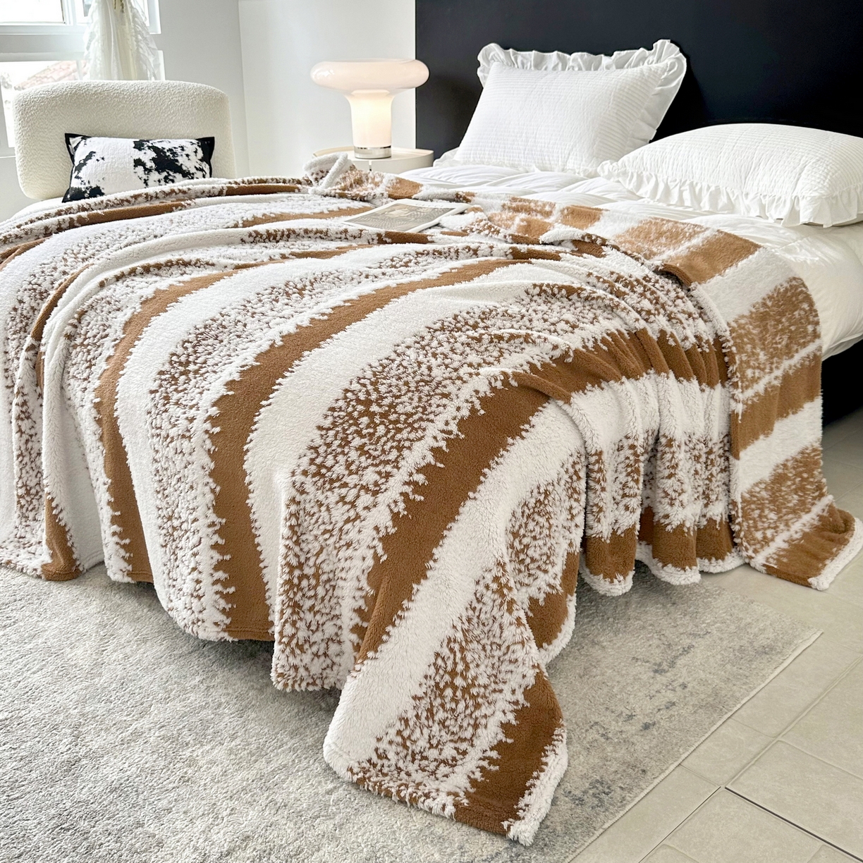 91家纺网 家纺一手货源 找家纺 （总）畅畅家纺 2025新款超柔阳离子塔芙绒舒棉绒毛毯春秋夏盖毯