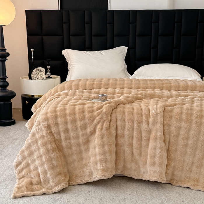 91家纺网 家纺一手货源 找家纺 安琪家纺 2025新款300G炫彩水墨画仿兔毛绒大泡泡绒印花法兰绒毛毯大理石纹休闲毯沙发盖毯跨境外贸出口专供 泡泡纯色-驼色