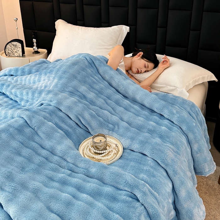 91家纺网 家纺一手货源 找家纺 安琪家纺 2025新款300G炫彩水墨画仿兔毛绒大泡泡绒印花法兰绒毛毯大理石纹休闲毯沙发盖毯跨境外贸出口专供 泡泡纯色-天蓝