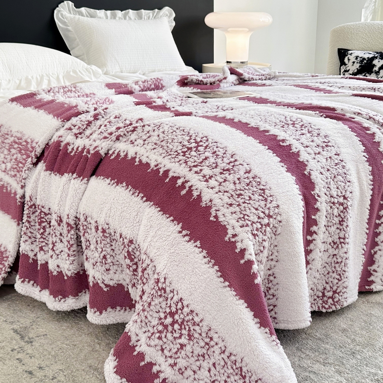 91家纺网 家纺一手货源 找家纺 畅畅家纺 2025新款超柔阳离子塔芙绒舒棉绒毛毯春秋夏盖毯 塔芙-玫红