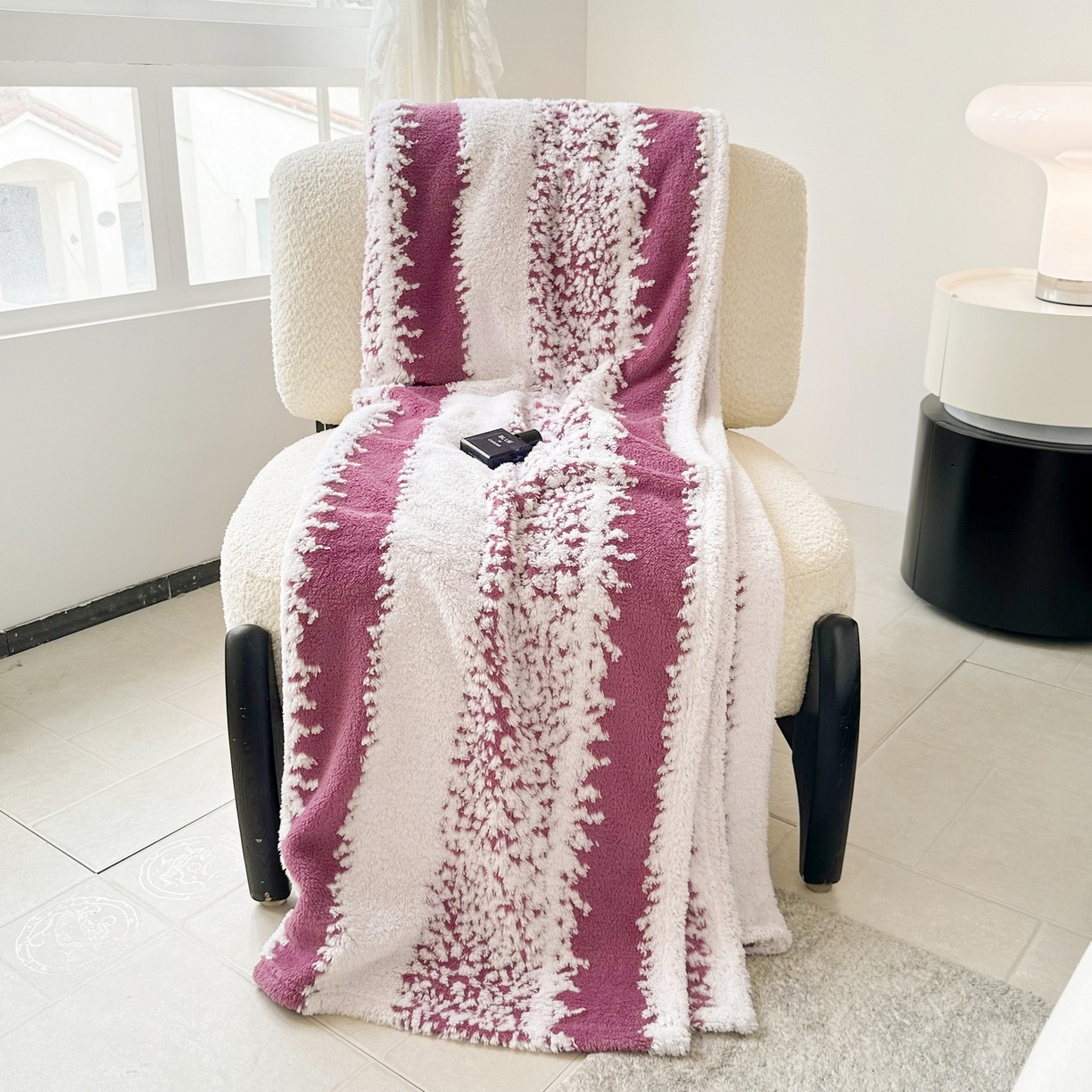 91家纺网 家纺一手货源 找家纺 畅畅家纺 2025新款超柔阳离子塔芙绒舒棉绒毛毯春秋夏盖毯 塔芙-玫红