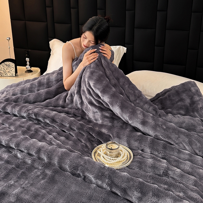 91家纺网 家纺一手货源 找家纺 安琪家纺 2025新款300G炫彩水墨画仿兔毛绒大泡泡绒印花法兰绒毛毯大理石纹休闲毯沙发盖毯跨境外贸出口专供 泡泡纯色-深灰