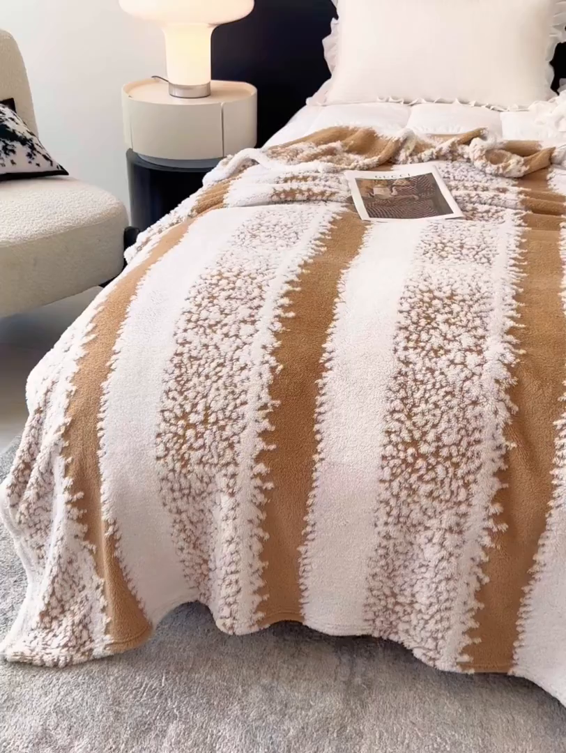 91家纺网 家纺一手货源 找家纺 畅畅家纺 2025新款超柔阳离子塔芙绒舒棉绒毛毯春秋夏盖毯 塔芙-米黄