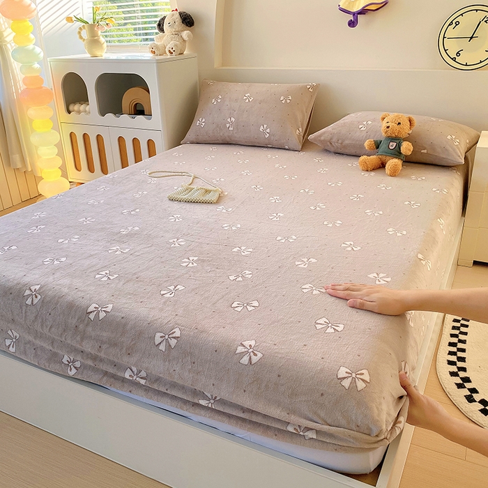 91家纺网 家纺一手货源 找家纺 （总）艾橙 2025新款泡泡牛奶绒加厚保暖印花四件套