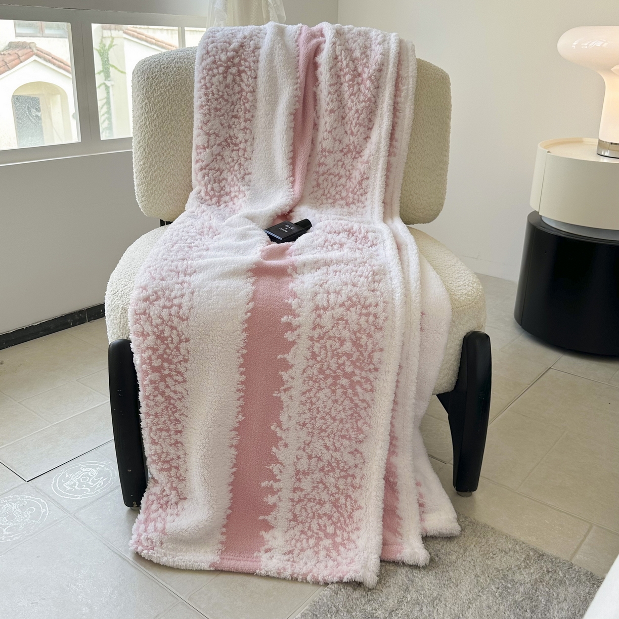 91家纺网 家纺一手货源 找家纺 畅畅家纺 2025新款超柔阳离子塔芙绒舒棉绒毛毯春秋夏盖毯 塔芙-桃粉