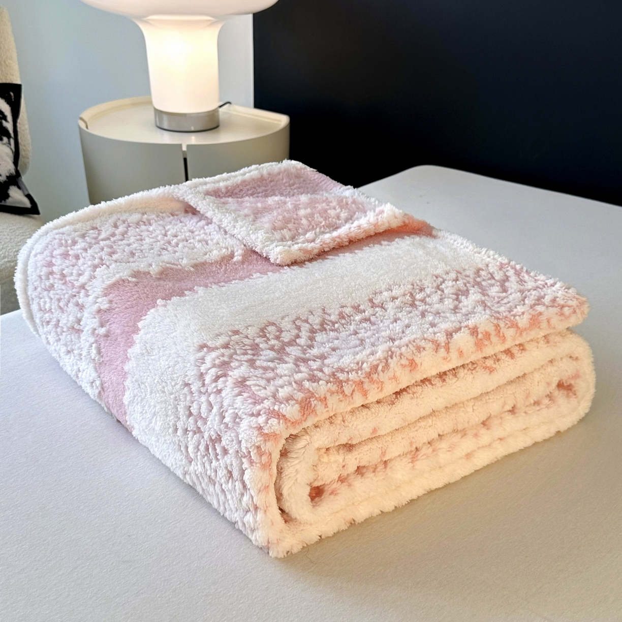 91家纺网 家纺一手货源 找家纺 畅畅家纺 2025新款超柔阳离子塔芙绒舒棉绒毛毯春秋夏盖毯 塔芙-桃粉