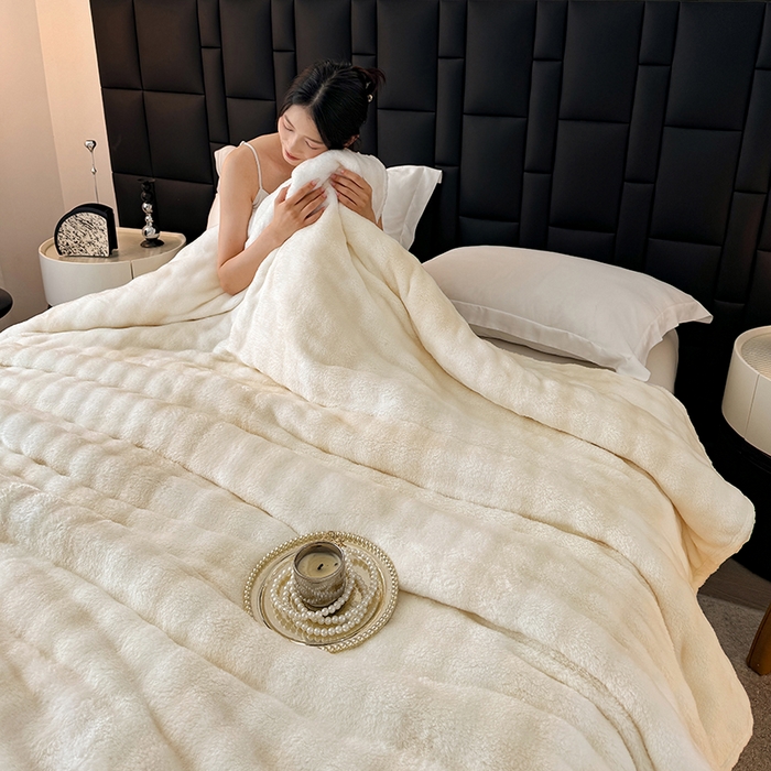 91家纺网 家纺一手货源 找家纺 安琪家纺 2025新款300G炫彩水墨画仿兔毛绒大泡泡绒印花法兰绒毛毯大理石纹休闲毯沙发盖毯跨境外贸出口专供 水墨画-米白