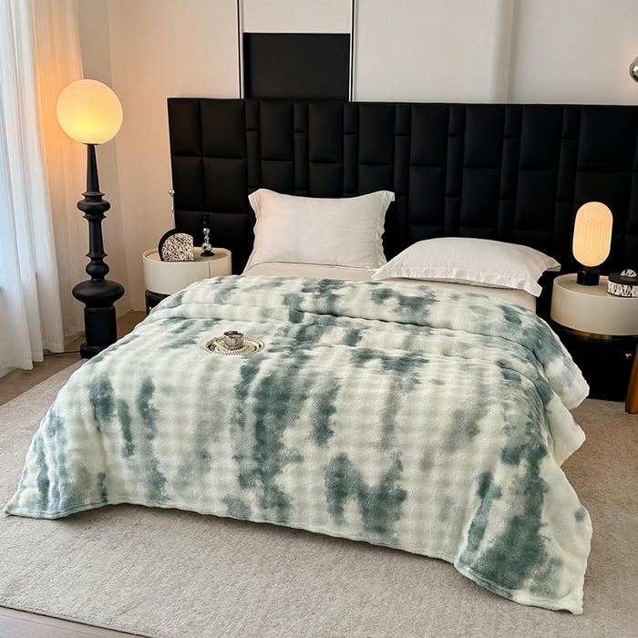 91家纺网 家纺一手货源 找家纺 安琪家纺 2025新款300G炫彩水墨画仿兔毛绒大泡泡绒印花法兰绒毛毯大理石纹休闲毯沙发盖毯跨境外贸出口专供 水墨画-绿