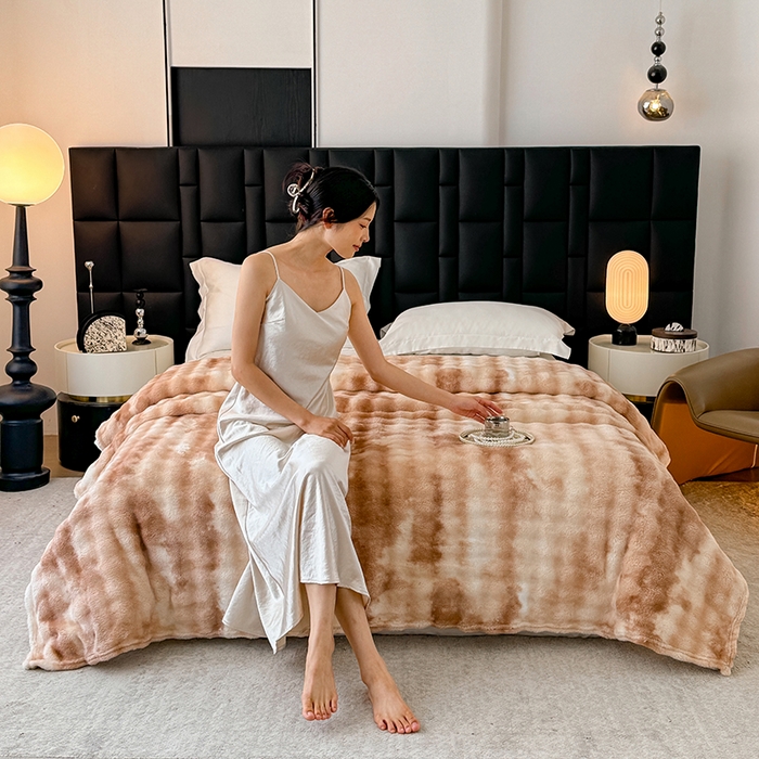 91家纺网 家纺一手货源 找家纺 安琪家纺 2025新款300G炫彩水墨画仿兔毛绒大泡泡绒印花法兰绒毛毯大理石纹休闲毯沙发盖毯跨境外贸出口专供 水墨画-驼