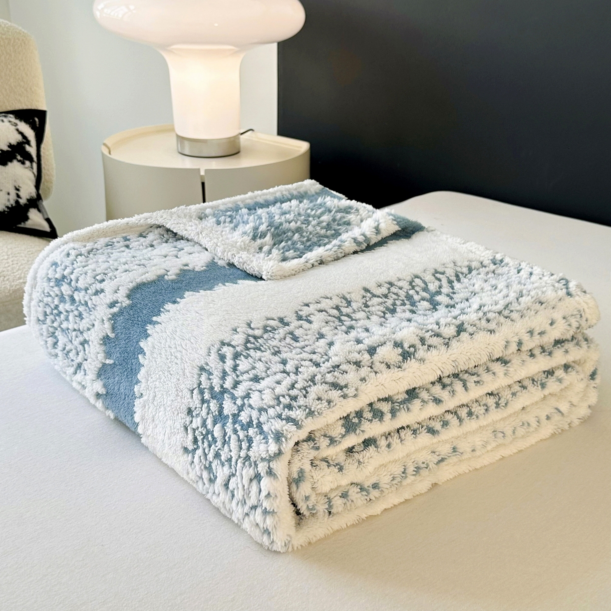 91家纺网 家纺一手货源 找家纺 畅畅家纺 2025新款超柔阳离子塔芙绒舒棉绒毛毯春秋夏盖毯 塔芙-幽蓝