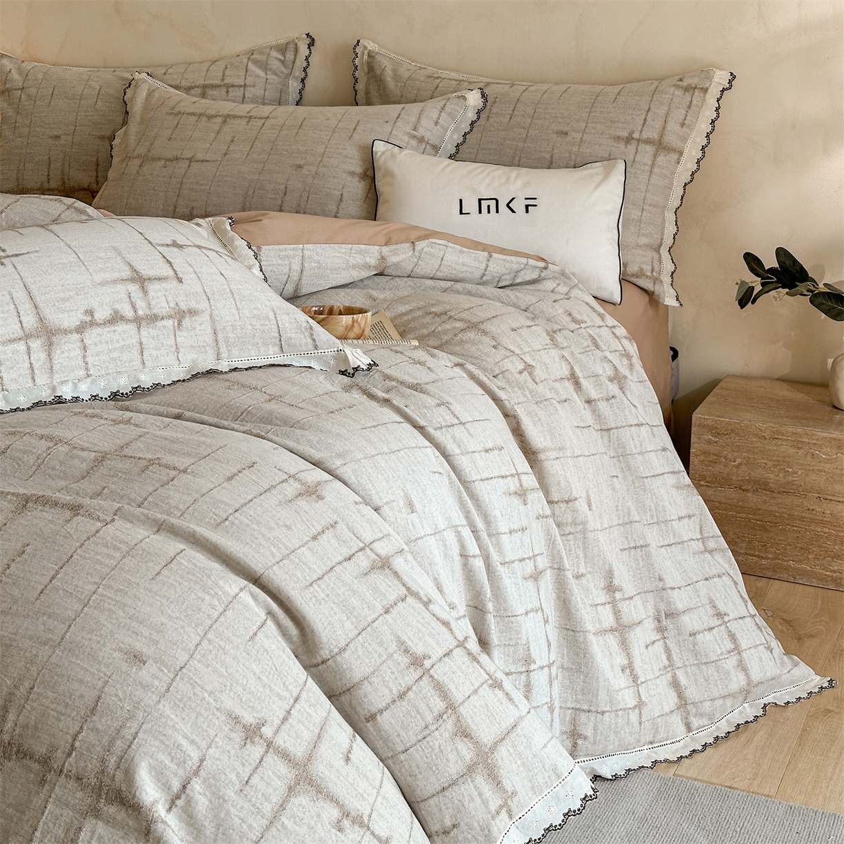 91家纺网 家纺一手货源 找家纺 蓝米卡夫 2025秋冬-棉麻色织全棉提花60支磨毛花边款（礼盒包装）提供买家秀 无限之光-卡其