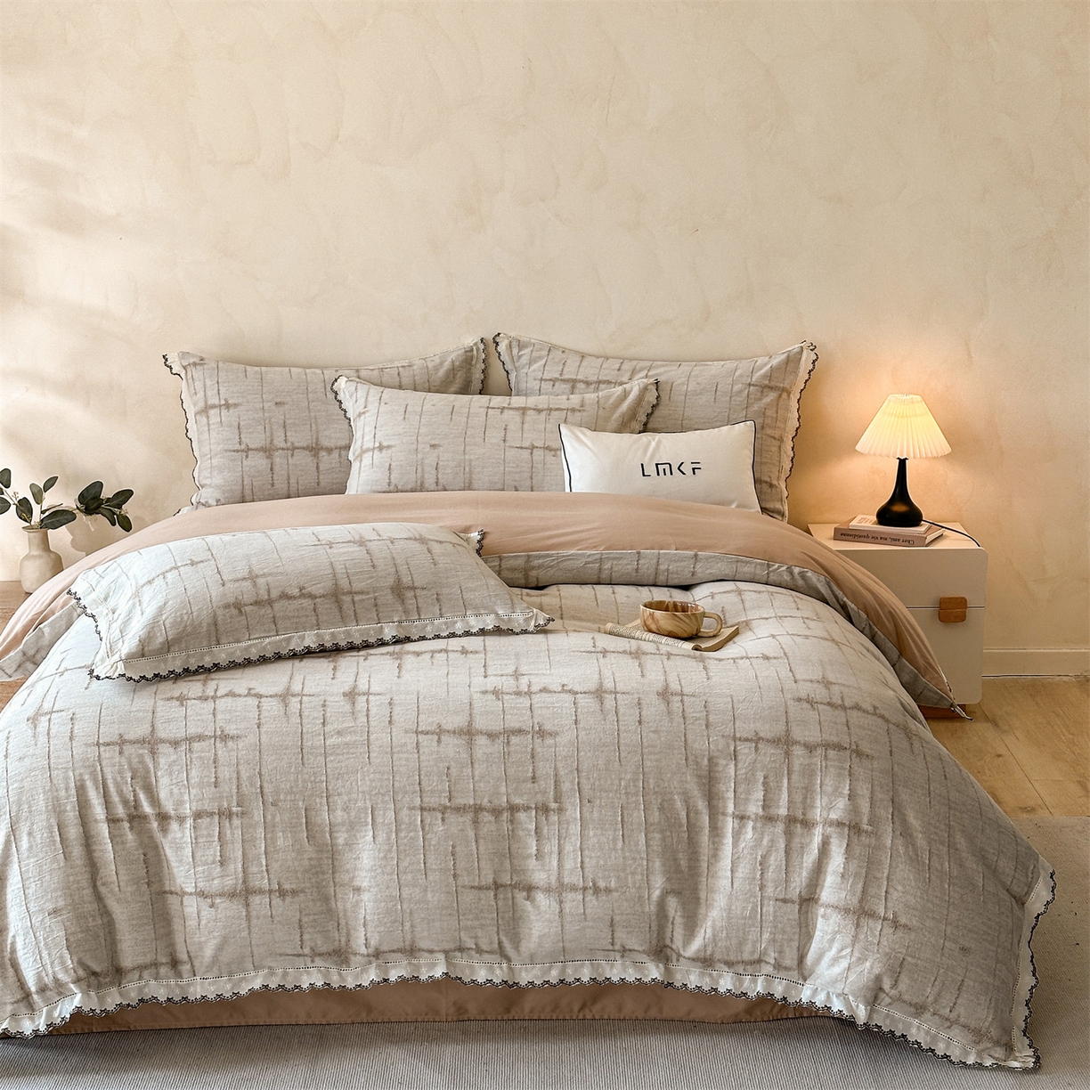 91家纺网 家纺一手货源 找家纺 蓝米卡夫 2025秋冬-棉麻色织全棉提花60支磨毛花边款（礼盒包装）提供买家秀 无限之光-卡其