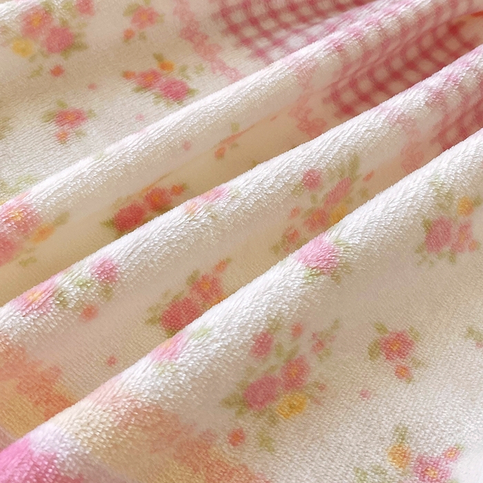 91家纺网 家纺一手货源 找家纺 艾橙家纺 2025秋冬新款高克重牛奶绒印花床笠单品床笠床笠单件 春色结语