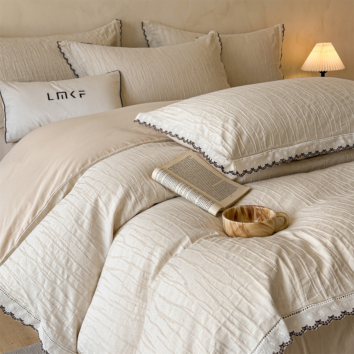 91家纺网 家纺一手货源 找家纺 蓝米卡夫 2025秋冬-棉麻色织全棉提花60支磨毛花边款（礼盒包装）提供买家秀 纳斯-本色