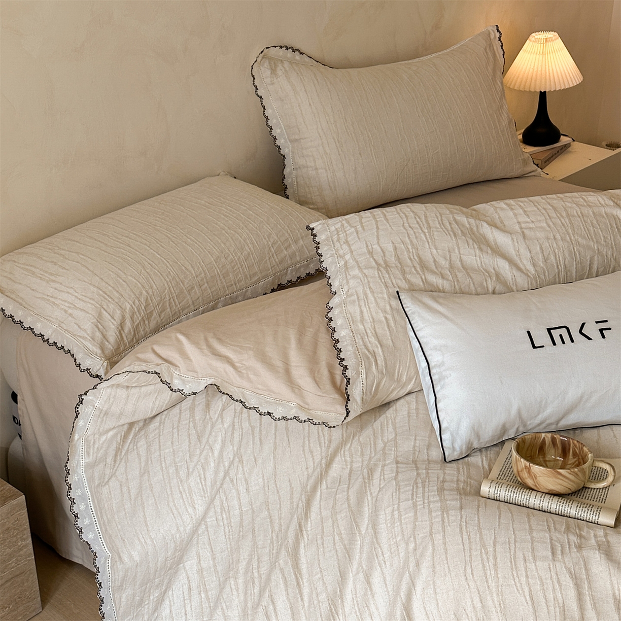 91家纺网 家纺一手货源 找家纺 蓝米卡夫 2025秋冬-棉麻色织全棉提花60支磨毛花边款（礼盒包装）提供买家秀 纳斯-本色