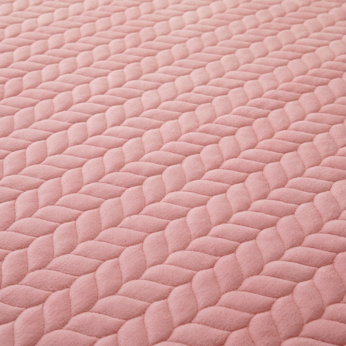 91家纺网 家纺一手货源 找家纺 畅畅家纺 2025新款冬季12斤加厚轻奢款230克全消光立体雕花牛奶绒夹棉床盖四件套 轻奢花语-粉色