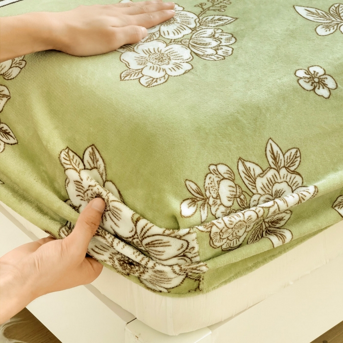 91家纺网 家纺一手货源 找家纺 艾橙家纺 2025秋冬新款高克重牛奶绒印花床笠单品床笠床笠单件 玫瑰庄园