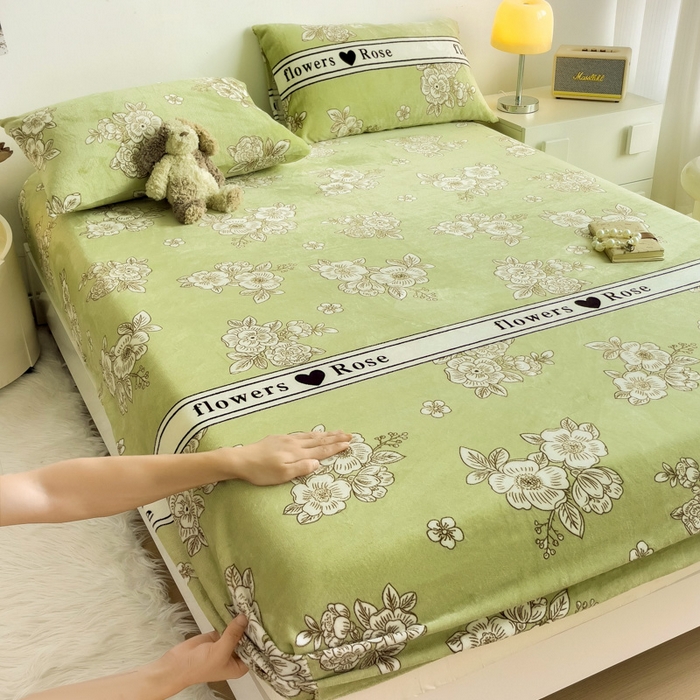 91家纺网 家纺一手货源 找家纺 艾橙家纺 2025秋冬新款高克重牛奶绒印花床笠单品床笠床笠单件 玫瑰庄园