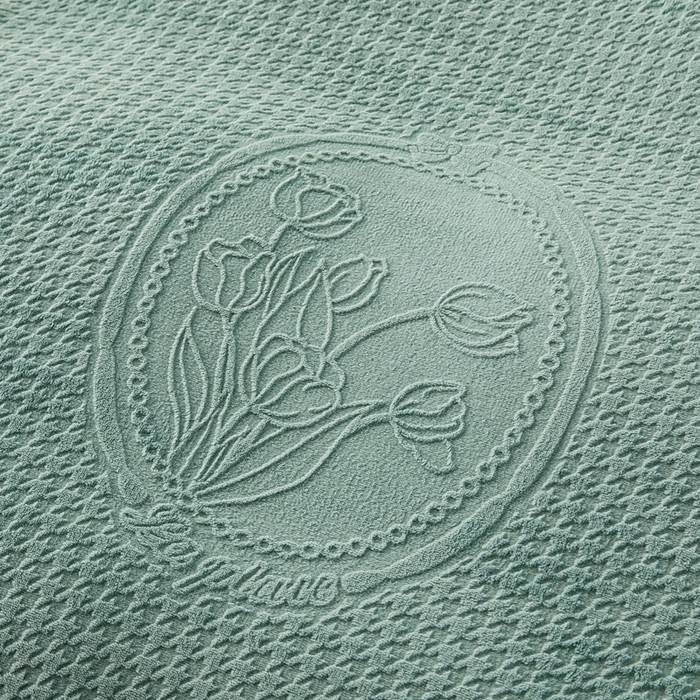 91家纺网 家纺一手货源 找家纺 畅畅家纺 2025新款冬季12斤加厚轻奢款230克全消光立体雕花牛奶绒夹棉床盖四件套 轻奢花语-绿