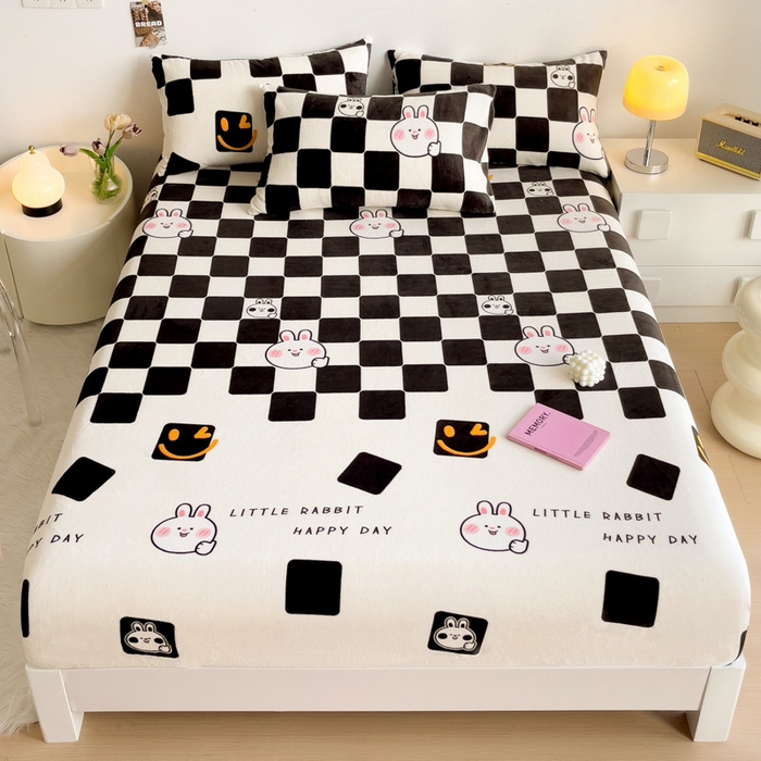 91家纺网 家纺一手货源 找家纺 艾橙家纺 2025秋冬新款高克重牛奶绒印花床笠单品床笠床笠单件 棋盘兔