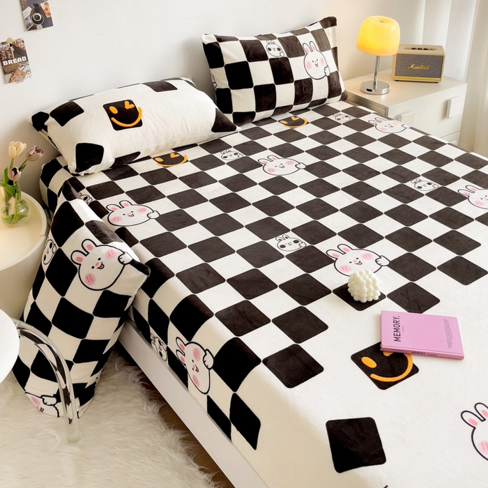 91家纺网 家纺一手货源 找家纺 艾橙家纺 2025秋冬新款高克重牛奶绒印花床笠单品床笠床笠单件 棋盘兔