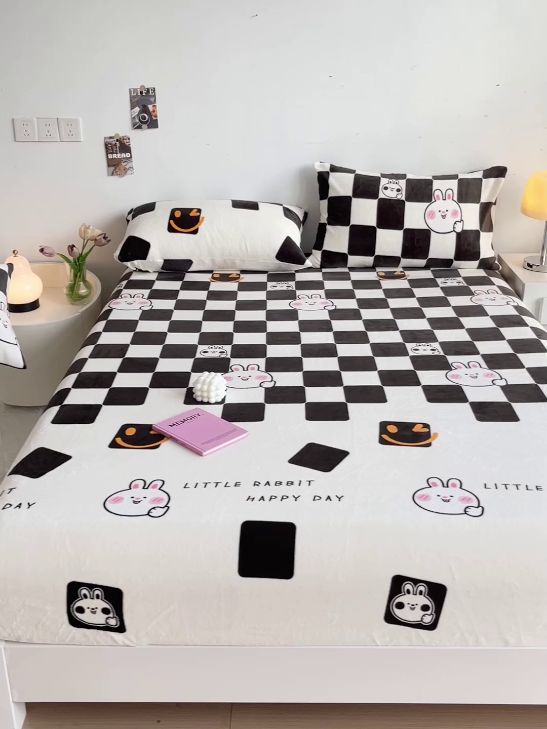 91家纺网 家纺一手货源 找家纺 艾橙家纺 2025秋冬新款高克重牛奶绒印花床笠单品床笠床笠单件 棋盘兔