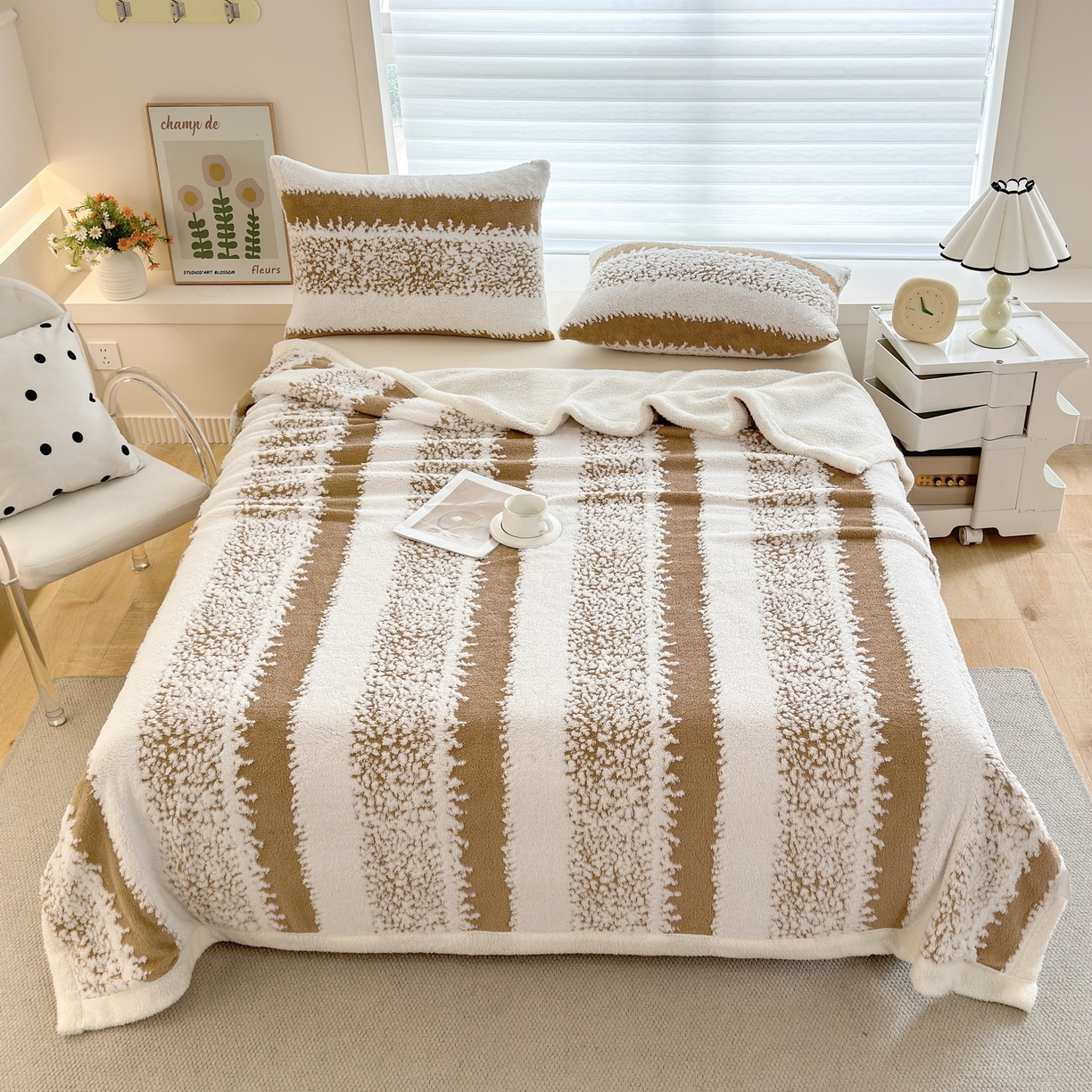 畅畅家纺 2025新款加厚羊羔绒阳离子双层盖毯舒棉绒毛毯春秋冬夏盖毯 拉斐尔-茶棕