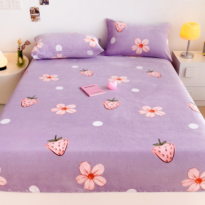 91家纺网 家纺一手货源 找家纺 艾橙家纺 2025秋冬新款高克重牛奶绒印花床笠单品床笠床笠单件 香妃草莓