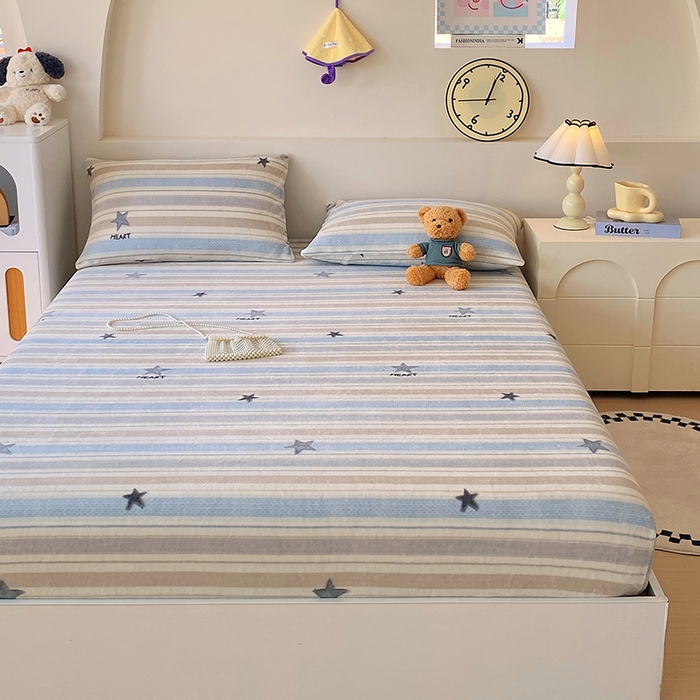 91家纺网 家纺一手货源 找家纺 艾橙家纺 2025秋冬新款高克重牛奶绒印花床笠单品床笠床笠单件 心动旋律