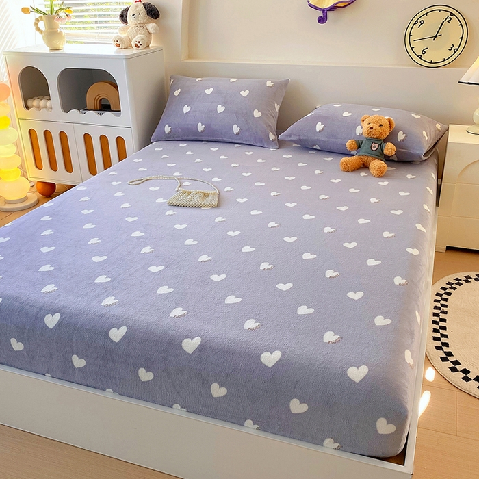 91家纺网 家纺一手货源 找家纺 艾橙家纺 2025秋冬新款高克重牛奶绒印花床笠单品床笠床笠单件 心心相印-灰