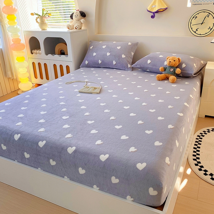 91家纺网 家纺一手货源 找家纺 艾橙家纺 2025秋冬新款高克重牛奶绒印花床笠单品床笠床笠单件 心心相印-灰