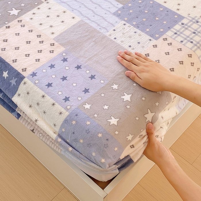 91家纺网 家纺一手货源 找家纺 艾橙家纺 2025秋冬新款高克重牛奶绒印花床笠单品床笠床笠单件 星河