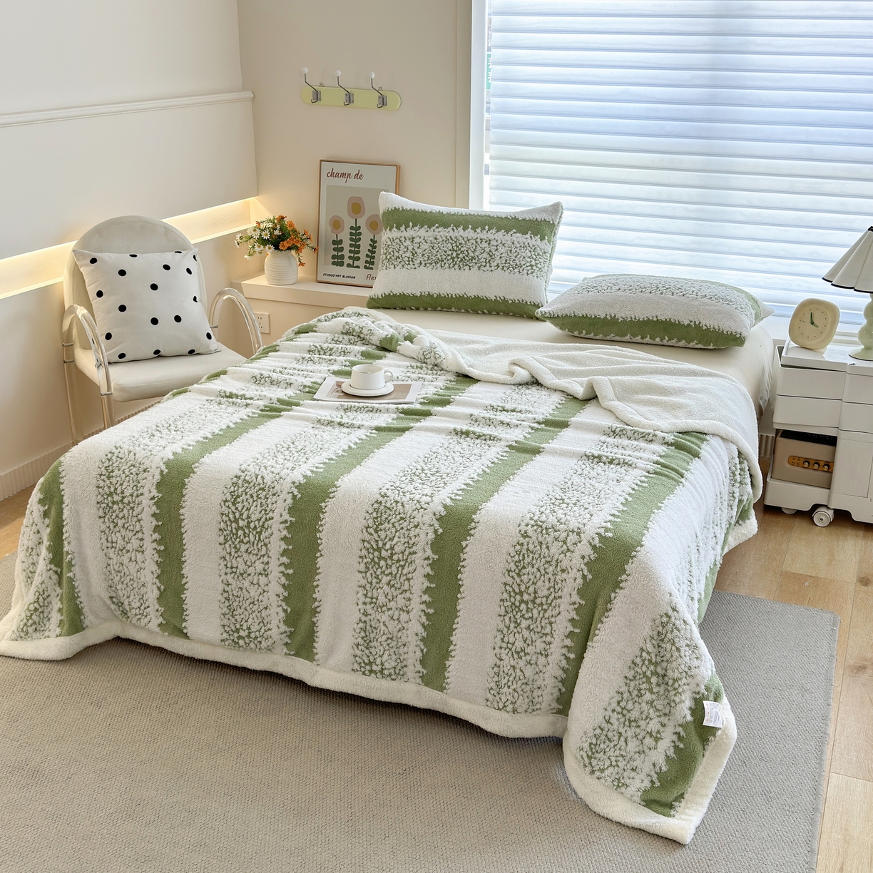 91家纺网 家纺一手货源 找家纺 畅畅家纺 2025新款加厚羊羔绒阳离子双层盖毯舒棉绒毛毯春秋冬夏盖毯 拉斐尔-清绿
