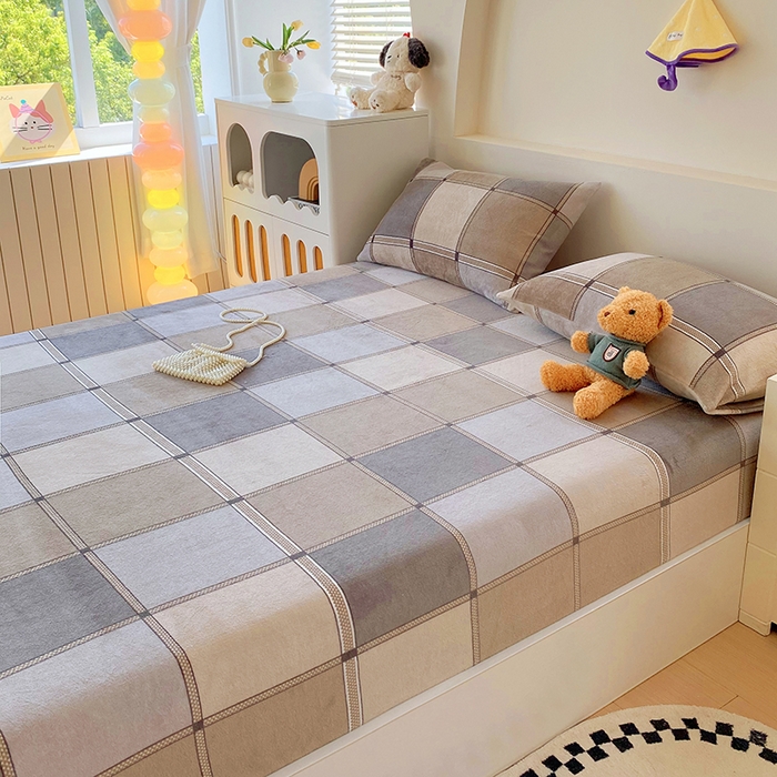 91家纺网 家纺一手货源 找家纺 艾橙家纺 2025秋冬新款高克重牛奶绒印花床笠单品床笠床笠单件 雅致格调