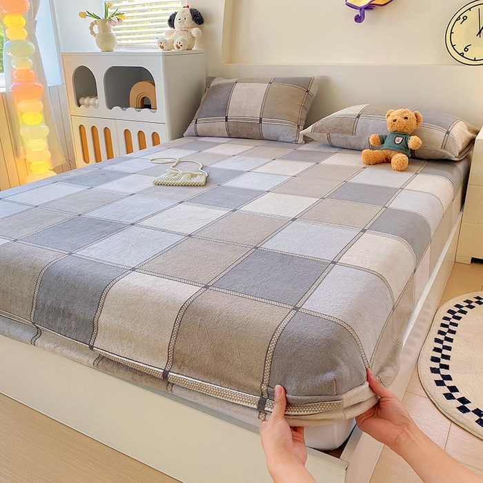 91家纺网 家纺一手货源 找家纺 艾橙家纺 2025秋冬新款高克重牛奶绒印花床笠单品床笠床笠单件 雅致格调