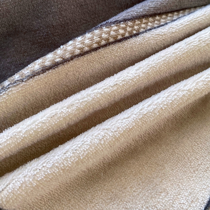 91家纺网 家纺一手货源 找家纺 艾橙家纺 2025秋冬新款高克重牛奶绒印花床笠单品床笠床笠单件 雅致格调