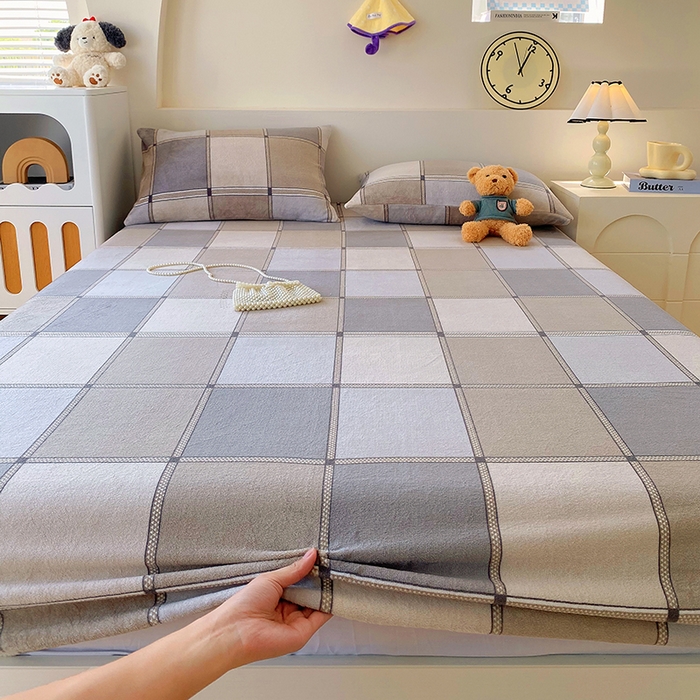 91家纺网 家纺一手货源 找家纺 艾橙家纺 2025秋冬新款高克重牛奶绒印花床笠单品床笠床笠单件 雅致格调