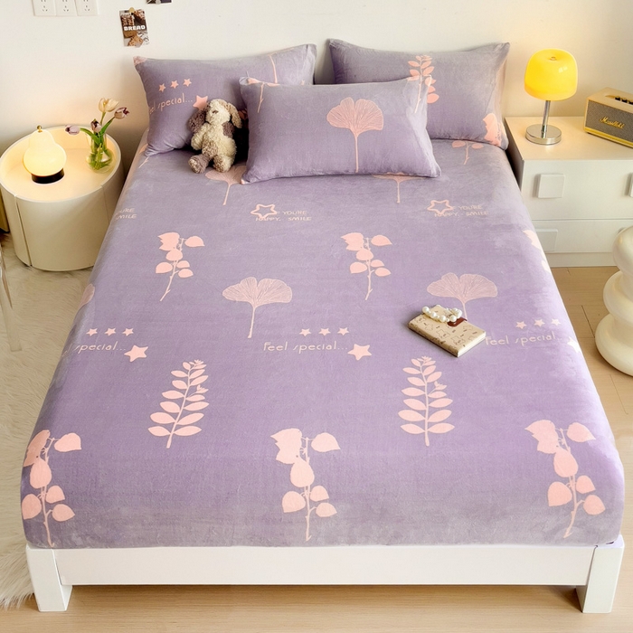 91家纺网 家纺一手货源 找家纺 艾橙家纺 2025秋冬新款高克重牛奶绒印花床笠单品床笠床笠单件 银杏叶