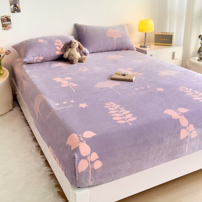 91家纺网 家纺一手货源 找家纺 艾橙家纺 2025秋冬新款高克重牛奶绒印花床笠单品床笠床笠单件 银杏叶