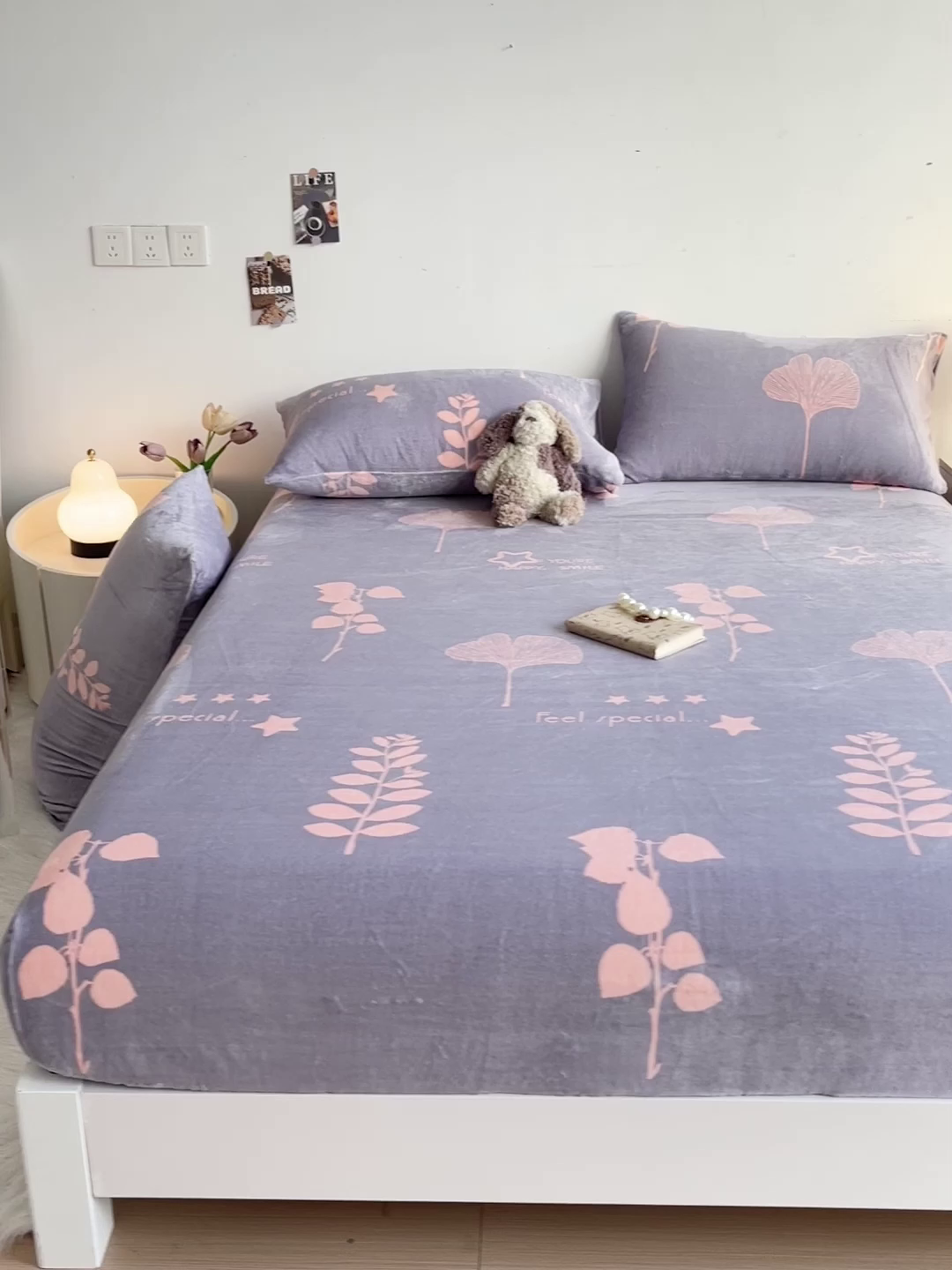 91家纺网 家纺一手货源 找家纺 艾橙家纺 2025秋冬新款高克重牛奶绒印花床笠单品床笠床笠单件 银杏叶