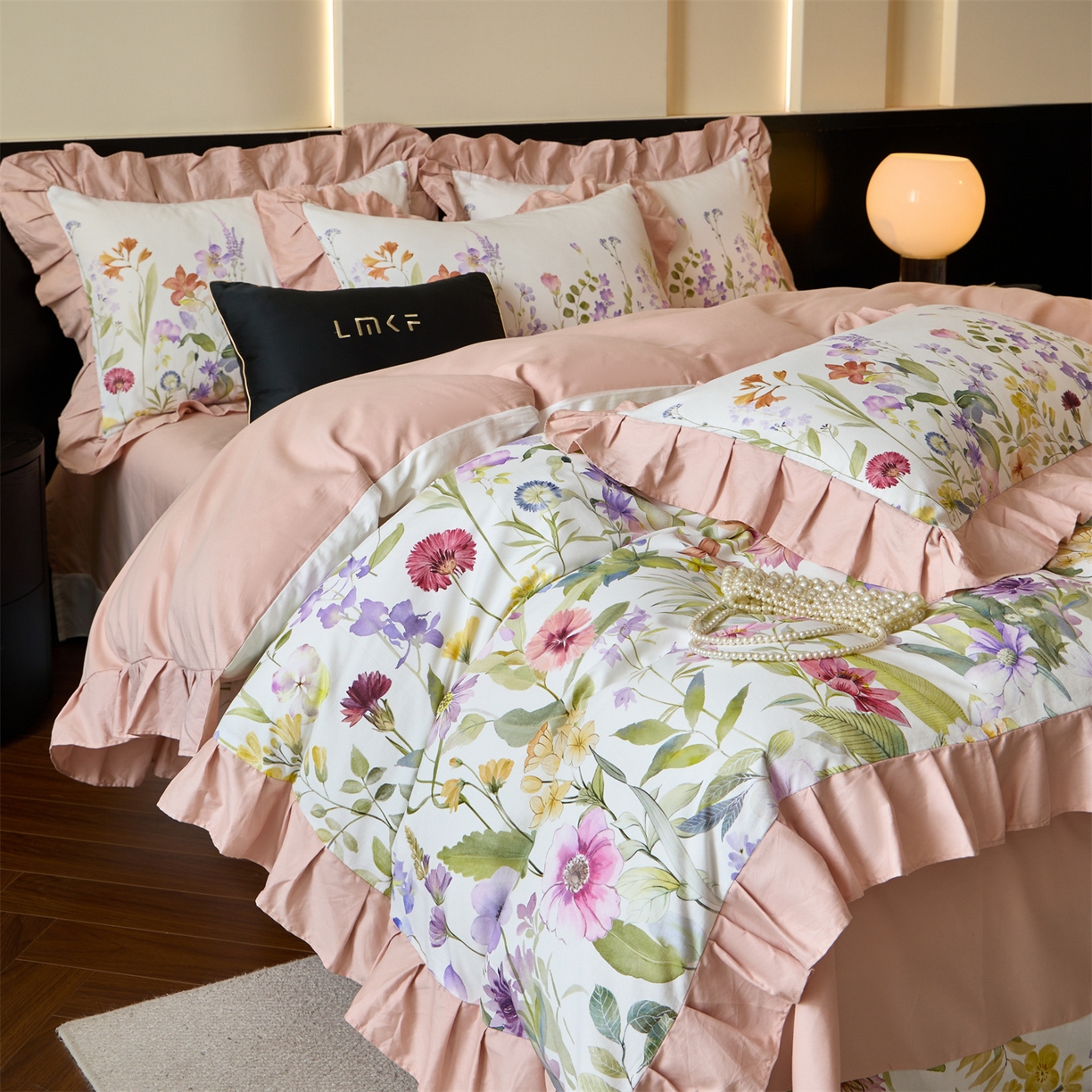 91家纺网 家纺一手货源 找家纺 蓝米卡夫 2025秋冬-全棉60支磨毛数码印花-花边款（礼盒包装）提供买家秀 博尔塔拉