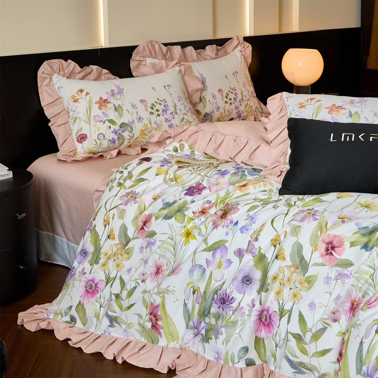 91家纺网 家纺一手货源 找家纺 蓝米卡夫 2025秋冬-全棉60支磨毛数码印花-花边款（礼盒包装）提供买家秀 博尔塔拉